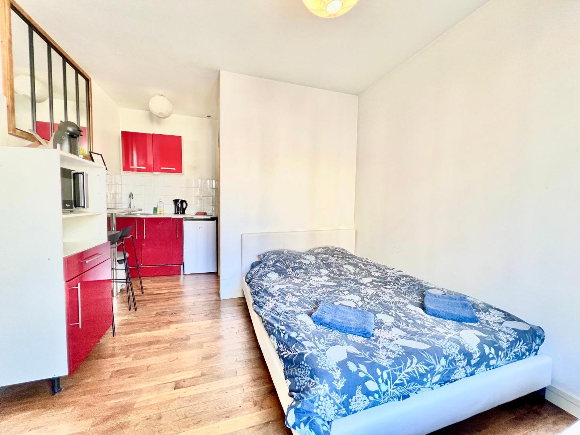 Apartmán Le Philadelphie A 2 Min De La Gare De Poitiers Exteriér fotografie